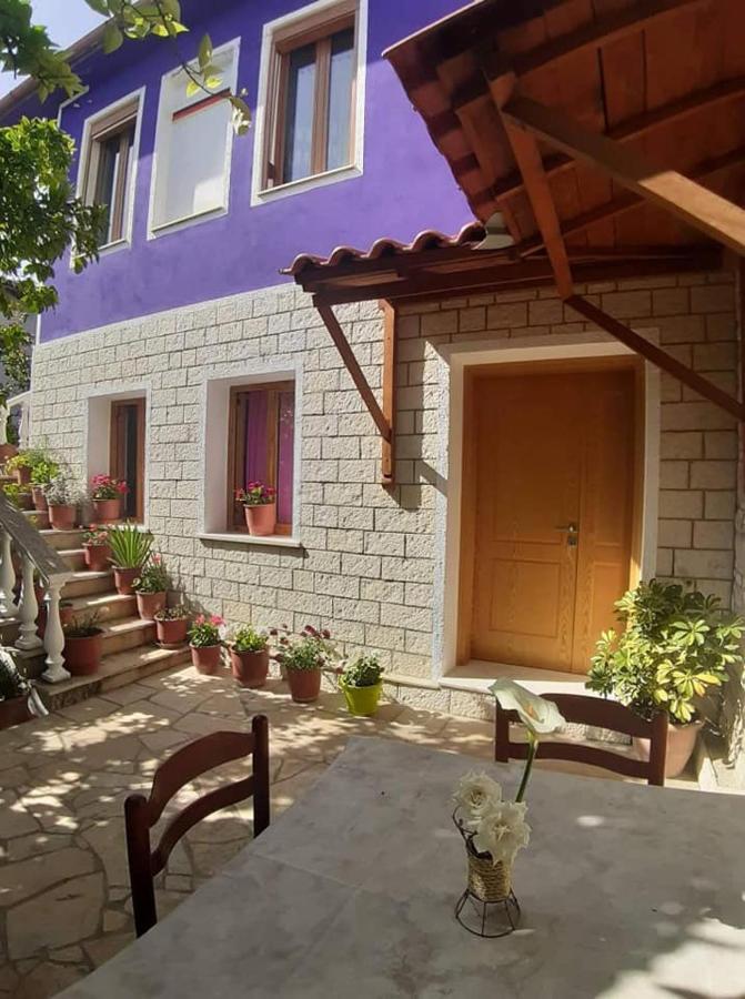 Guesthouse Hlias Gloria Берат Екстериор снимка
