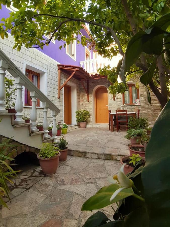 Guesthouse Hlias Gloria Берат Екстериор снимка