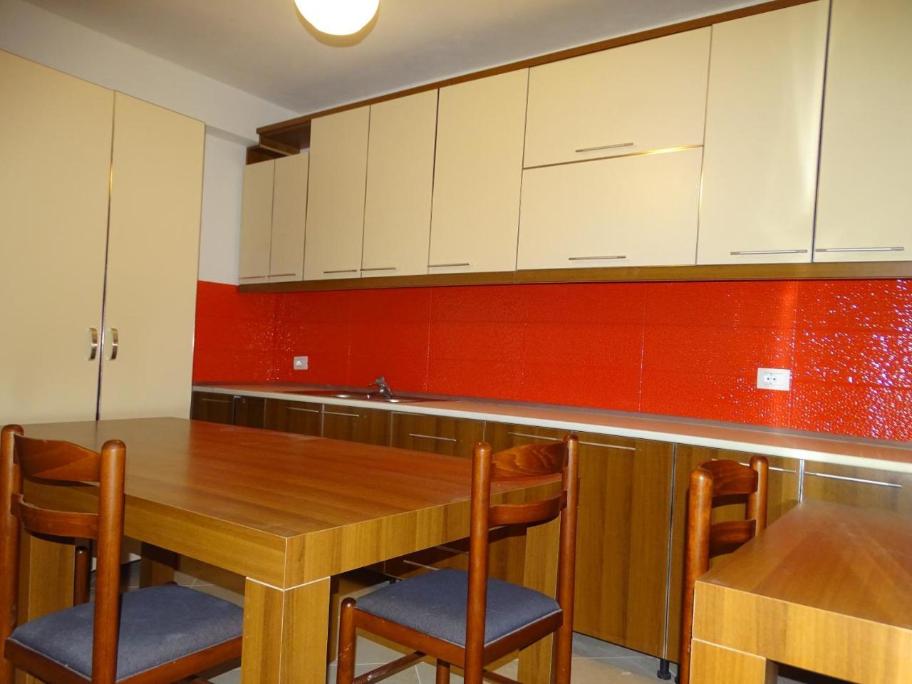 Guesthouse Hlias Gloria Берат Екстериор снимка